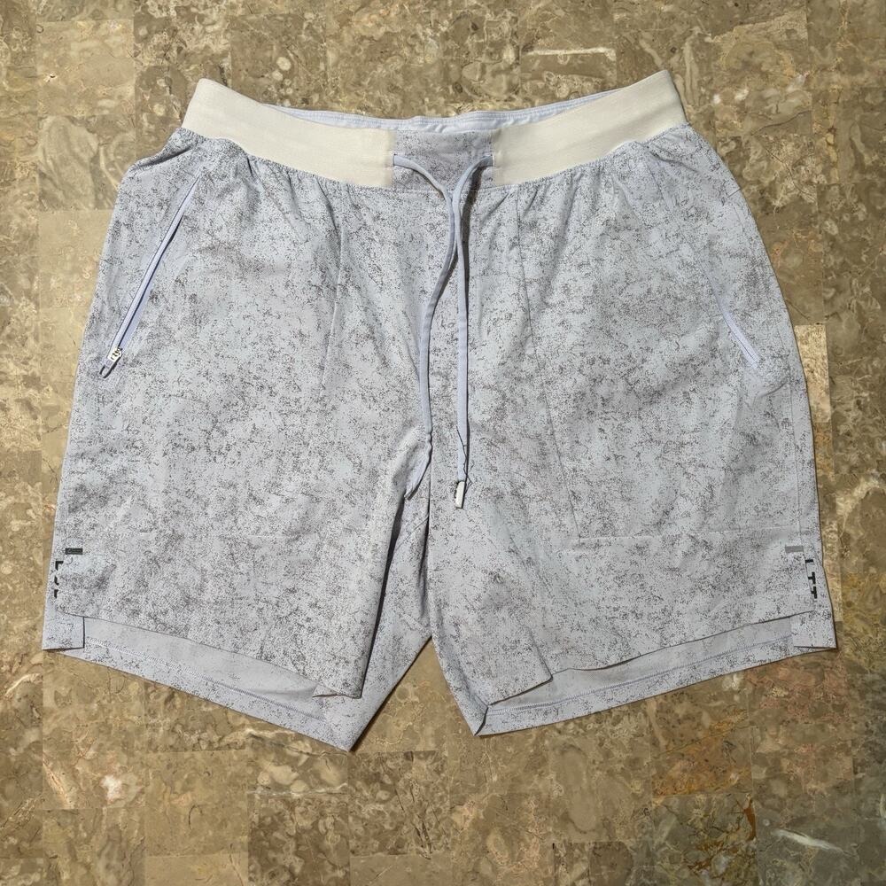 Lululemon Shorts Mens Large Blue License To Train 7” Gym Running Linerless LTT